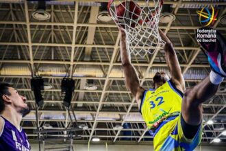 baschet masculin corona brasov a castigat in campionat cu fc arges 692228ee181ea