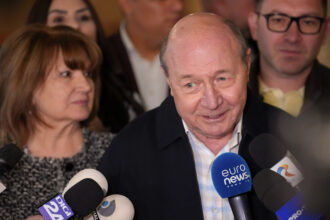 basescu ironic despre candidatii cu sanse la primarie au bucurestenii de unde alege nu mai vorbim ca au si fosti ziaristi 691a31986c02f