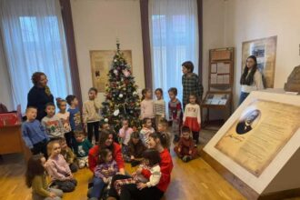 bihor scoala de craciun ateliere educative pentru copii elevi si familii in muzeul memorial iosif vulcan 691db70d3a9f9