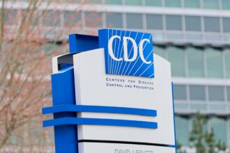 bird flu first ever death from rare h5n5 strain is recorded in us 692146f788783