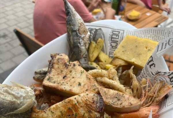 bucurestenii sunt asteptati la targul pescaresc voie buna si peste romanesc din curtea ministerului agriculturii 690d90a10bf10