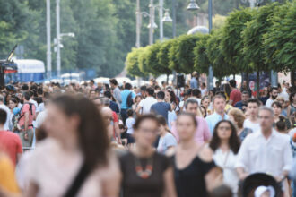 bucuresti ilfov este zona din ue cu cei mai putini oameni expusi riscului de saracie arata datele eurostat 692445d748f6a