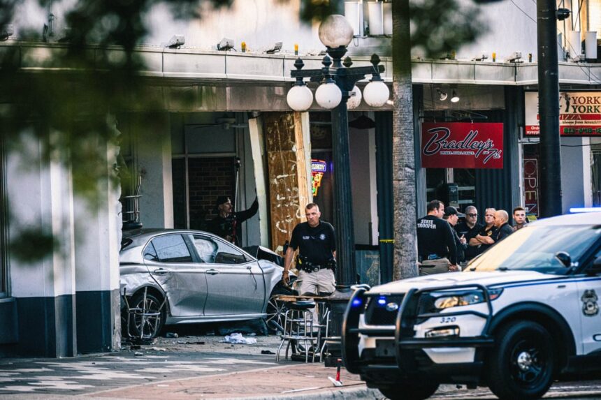 car fleeing police slams into bar in tampa killing 4 people and injuring 11 691005007c0be