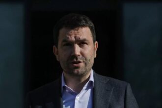 catalin drula raspunde criticilor ancai alexandrescu vad ca are un discurs comun cu domnul grindeanu cred ca aici putem citi mai multe decat pare la prima vedere 690911edaa082