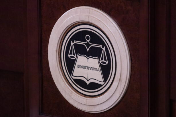 ccr a schimbat termenul pentru judecarea contestatiei la legea care prevede majorarea taxelor 691f34a5efa5a