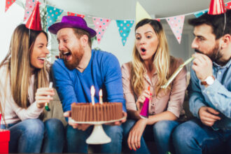 cele mai frumoase mesaje si felicitari de sfintii mihail si gavriil urarea recomandata de preot pentru cei care isi serbeaza numele 690e3444830f3