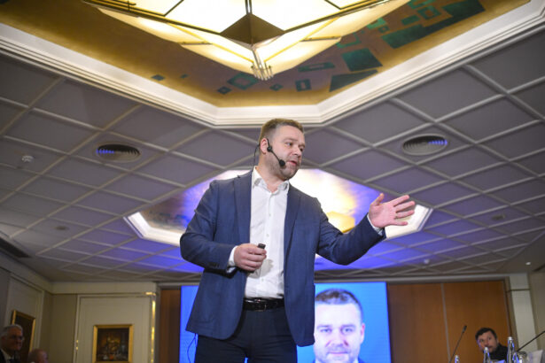 ciucu ii raspunde lui voiculescu pnl nu mai coafeaza realitatea 692357054c7ea