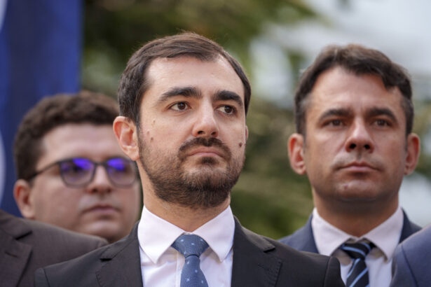 claudiu nasui acuza partidele nu vor reducerea numarului de parlamentari la 300 6909a3e14b098