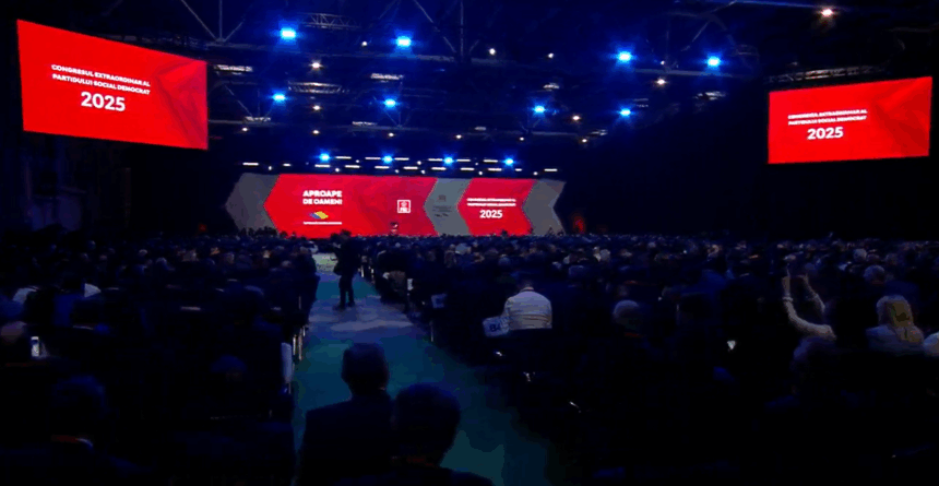 congresul psd a inceput 3 000 de delegati il vor alege presedinte pe sorin grindeanu fosti presedinti ai partidului prezenti in sala 690dd9fc81bf4