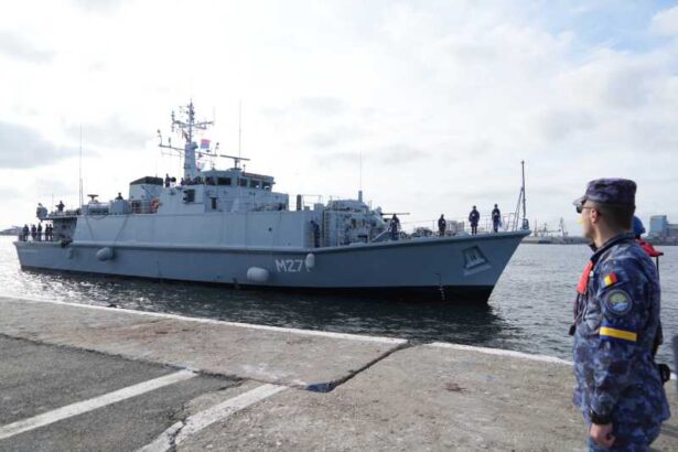 constanta vanator de mine intrat in august in serviciul fortelor navale romane ajuns in portul militar 6908eb2d8fea4