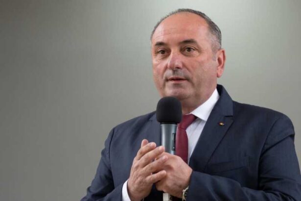 daniel vasilica harpa presedintele cj neamt vom construi un spital judetean nou cu fonduri europene nerambursabile 690b4329abeec