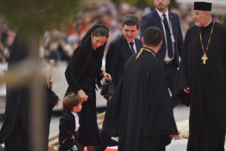 decizia de a te casatori trebuie luata intr o perioada de liniste si reflectie a vietii spune nicusor dan 6906582a0fb96