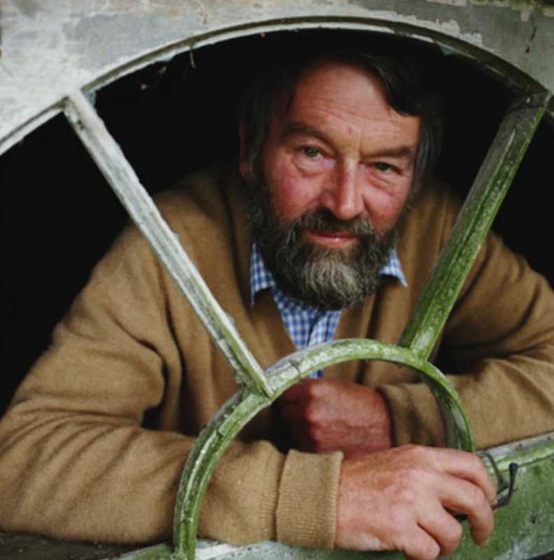 documentar 20 de ani de la moartea scriitorului englez john fowles 5 noiembrie 690af70546ded