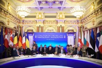 estimarile the economist cat va trebui sa cheltuiasca europa pentru a l opri pe putin si a salva ucraina 691045320bc3f