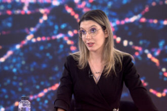 exclusiv diana buzoianu acuza apele romane nu au luat in calcul ca va ploua si acum paseaza vina au amenintat ca vin peste minister 692c1aeb2c6a6