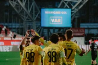 fotbal uta arad universitatea cluj 0 2 in superliga 6921d355a4fc9