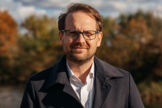 fritz seara ma injura pe facebook ziua imi da amenzi primarul timisoarei vizat de un angajat al inspectoratului de stat in constructii 691302c37ea9e