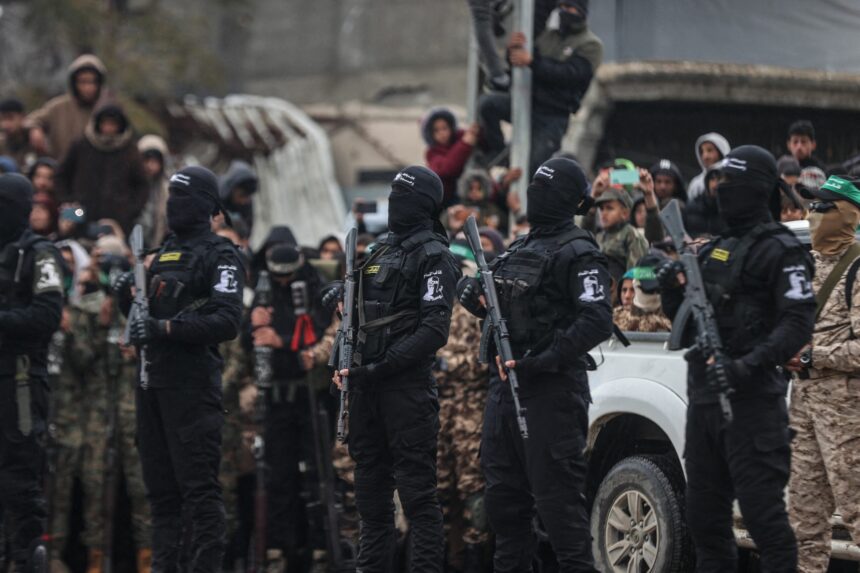 hamas anunta ca teroristii ascunsi in rafah nu se vor preda 691088bf7e321