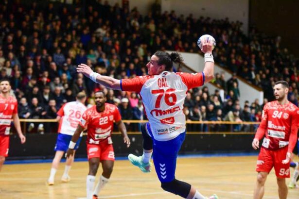 handbal masculin victorie clara pentru cs dinamo bucuresti la vaslui in campionat 692376e05ec29