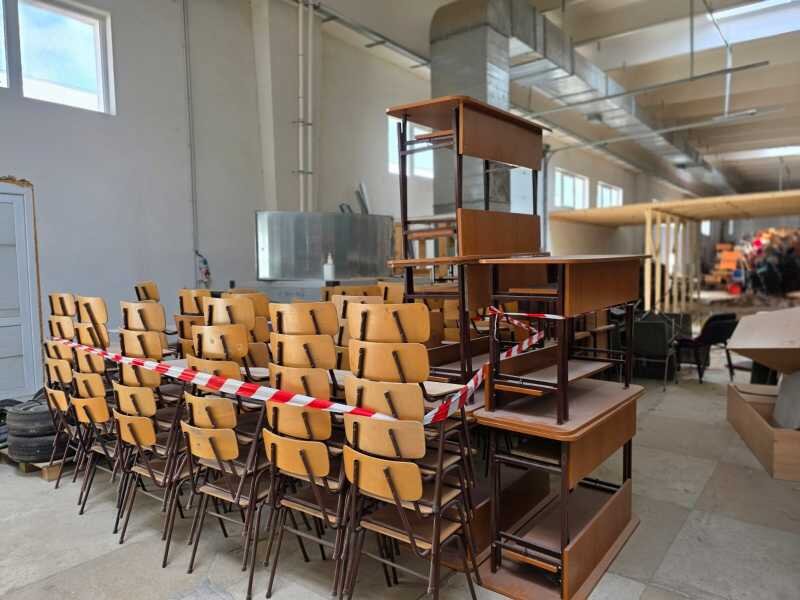 harghita primaria miercurea ciuc a donat mobilier scolar orasului beregovo din ucraina 690c7aed75072