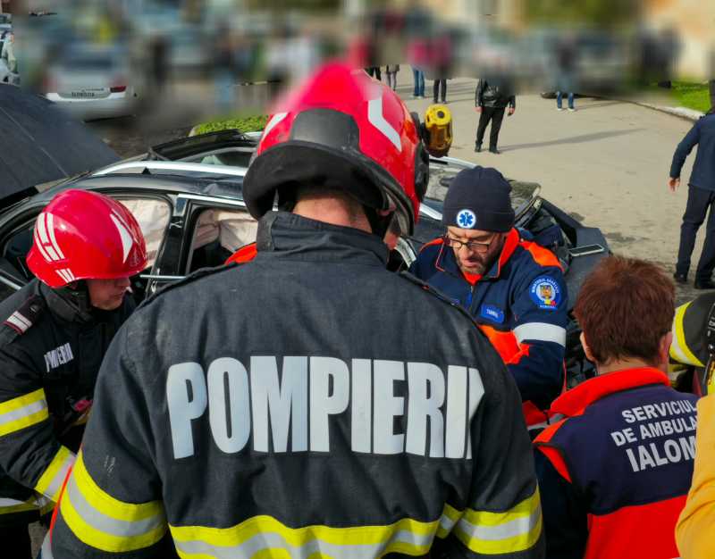 ialomita accident cu trei masini pe soseaua de centura a municipiului slobozia sase persoane la spital 6925a002d9698