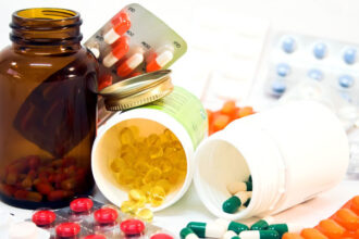 ilie bolojan reclama ca in romania sunt multe spitale pentru angajati nu pentru pacienti se extinde plaja de medicamente inovative 69207cc19f980