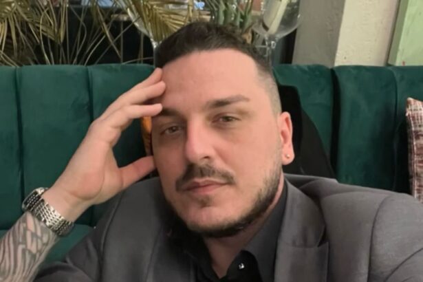 influencerul makaveli isi retrage candidatura la primaria capitalei in favoarea ancai alexandrescu anuntul in emisie live la realitatea plus 692074eb4b17e