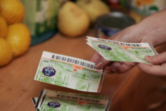 legea care majoreaza valoarea tichetelor de masa a fost adoptata de camera deputatilor 691480c832074