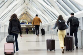 mae atentionare de calatorie sua intarzieri sau anulari ale zborurilor interne si internationale 690f0c695d6e3