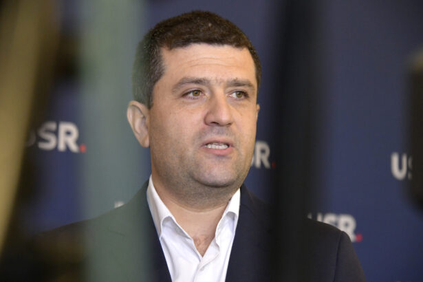 metadatele cv ului lui radu miruta ridica suspiciuni privind implicarea unor persoane fara functie in minister 6929ead1f1b32