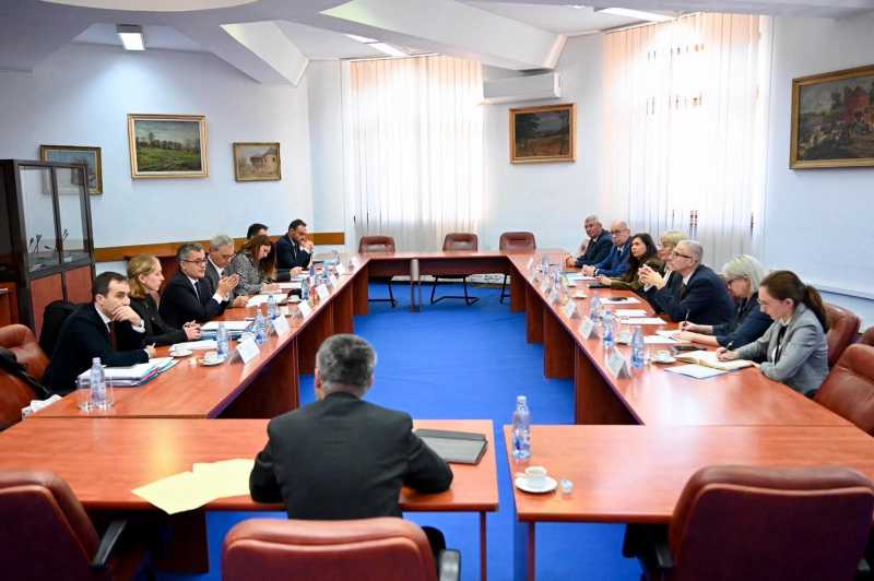 mj marinescu a discutat cu omologul francez despre eficientizarea procedurilor privind mandatele europene 6924371055e32