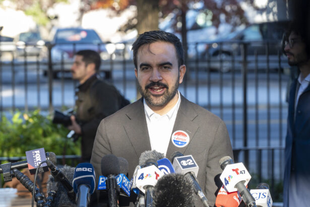 noul primar al new york ului zohran mamdani acuzat de un ministru israelian ca sustine organizatia hamas 690b6d25cb772