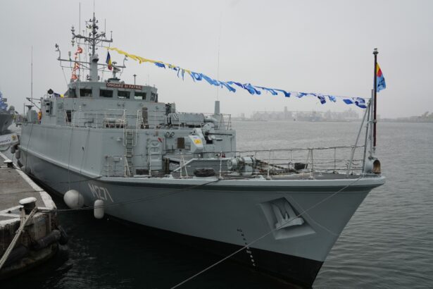 noul vanator de mine marine al romaniei prezentat vineri in portul militar constanta 690e2190e669e