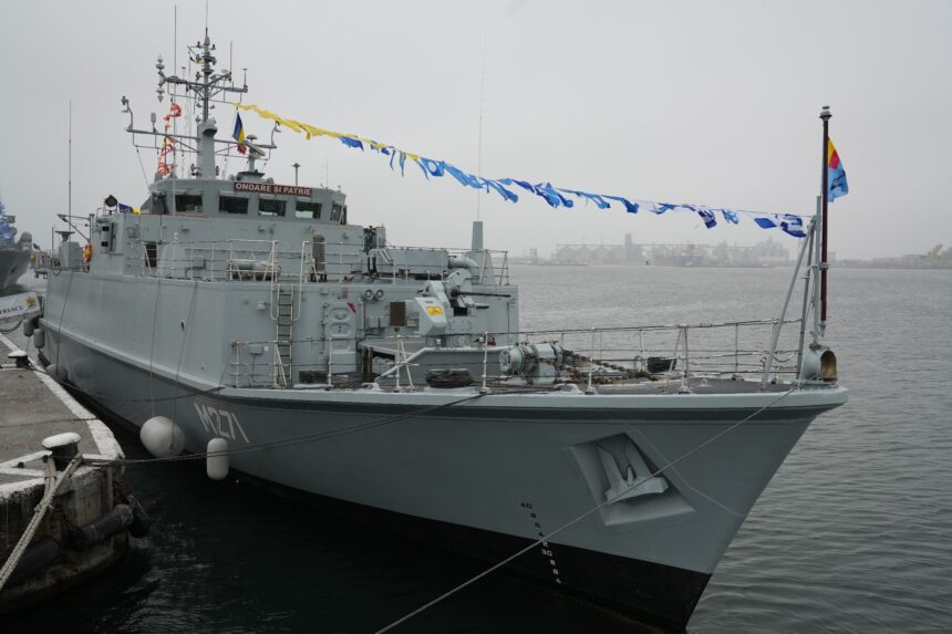 noul vanator de mine marine al romaniei prezentat vineri in portul militar constanta 690e2190e669e