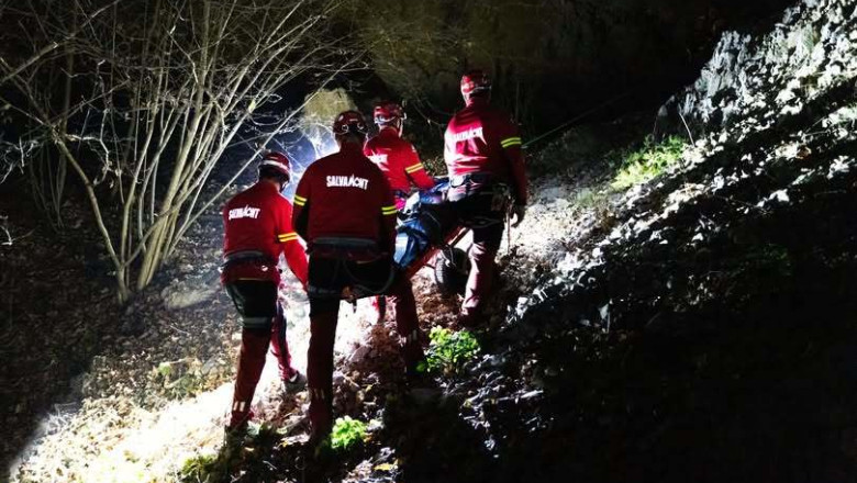 opt persoane au fost salvate de pe munte in ultimele 24 de ore 6922b9bd9f381