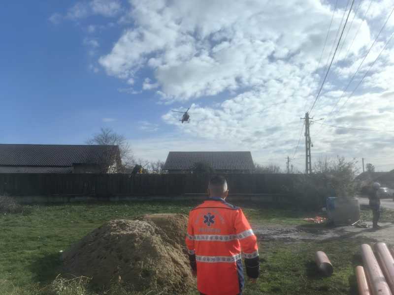 prahova doua persoane prinse sub un mal care s a surpat 691448f3e91d6