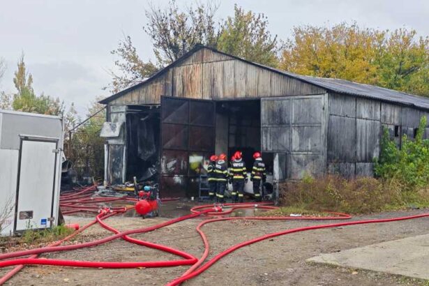 prahova incendiul izbucnit la o hala in care erau 50 de tone de azotat de amoniu lichidat 6909fe956baed