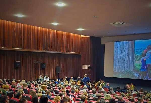 premiile celei de a xvi a editii a festivalului les films de cannes a bucarest 6907222fa6c50