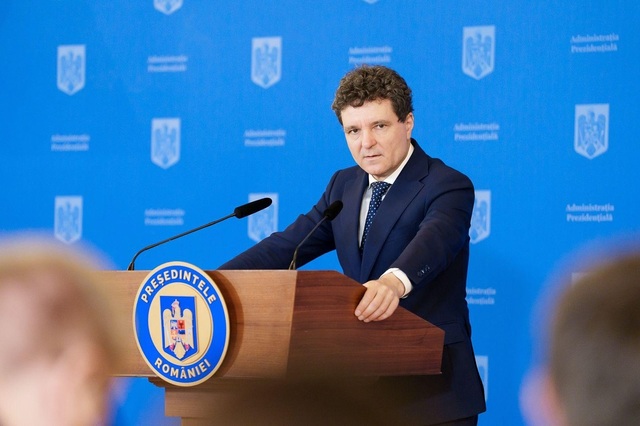 presedintele nicusor dan prezinta elemente ale strategiei nationale de aparare introduce conceptul de independenta solidara coruptia slabeste coeziunea sociala video 69145f3eaabea