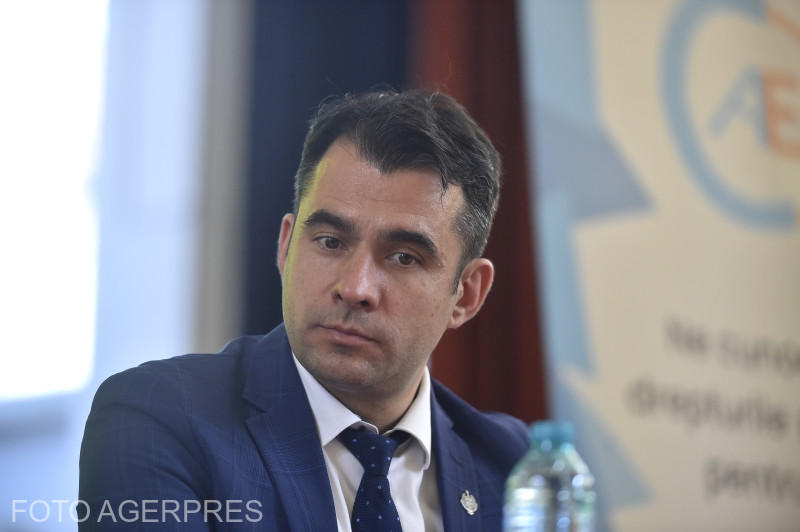 replica din usr la adresa social democratilor nu mor caii cand vor cainii psd acuzat de o forma misterioasa de coabitare cu opozitia 6908f59cc9c9a