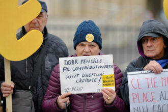 romania prinsa in capcana pensiilor speciale 17 miliarde de lei cheltuite in 2024 cat riscam sa pierdem din pnrr 69146cd68df2b