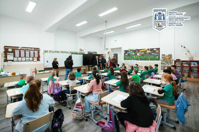 satu mare toate unitatile de invatamant din oras dotate cu mobilier si echipamente it prin pnrr 69134abf1732b