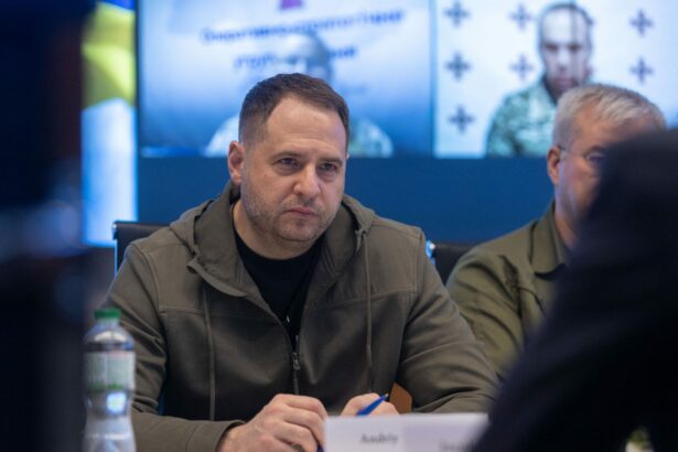 seful de cabinet al lui zelenski demisioneaza in contextul celui mai mare scandal de coruptie din ucraina 6929c411a183e