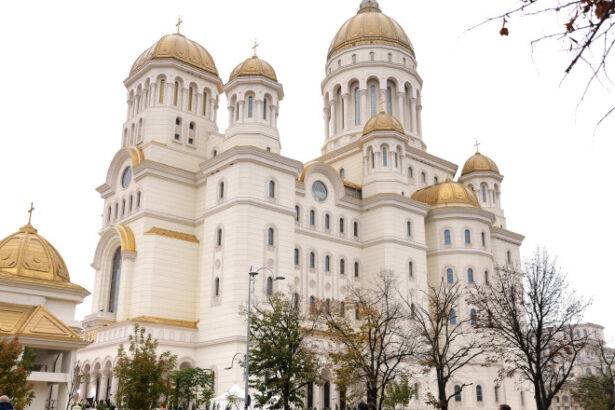 slujbe la catedrala mantuirii neamului de sfantul andrei si ziua nationala 692ad52add7f6