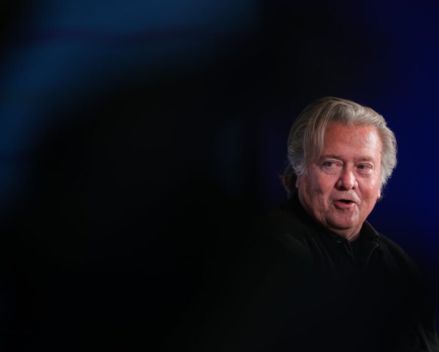 steve bannon advised jeffrey epstein for years on how to rehab his reputation texts show 69185e76d2c55