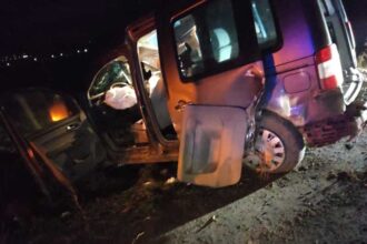 suceava doua persoane ranite dupa ce o masina a fost lovita de tren 691d60538e71f