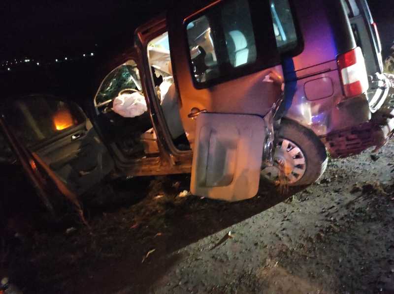 suceava doua persoane ranite dupa ce o masina a fost lovita de tren 691d60538e71f