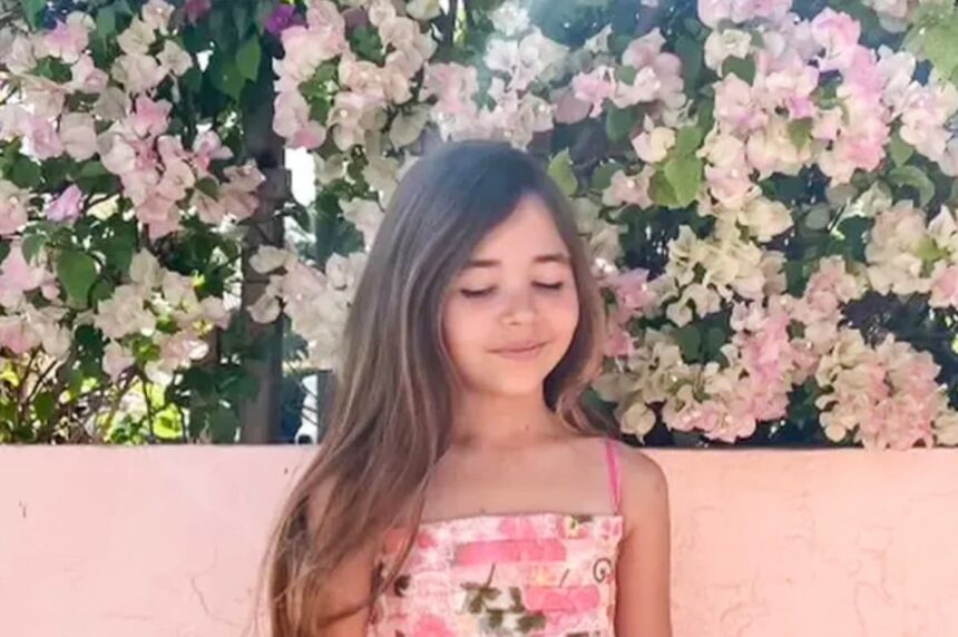 surgeons reattach 10 year old girls hand nearly lost in florida shark attack 691c9dfcbd4fa