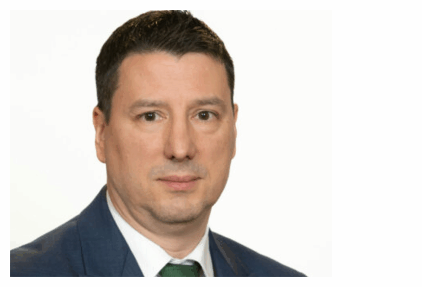 surse un senator si a insusit rucsacul cu bani uitat in receptia unui hotel din piatra neamt 6917587981af6