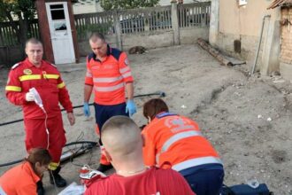 teleorman un barbat din caravaneti a murit dupa ce a cazut intr o fantana adanca de zece metri 690793ea0640f